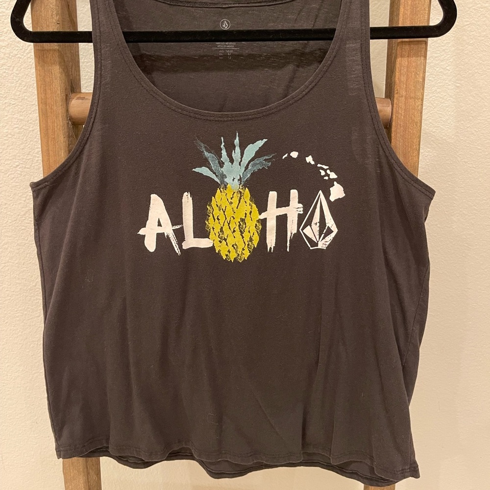 Volcom Maui, Hawaii Crop T-shirt